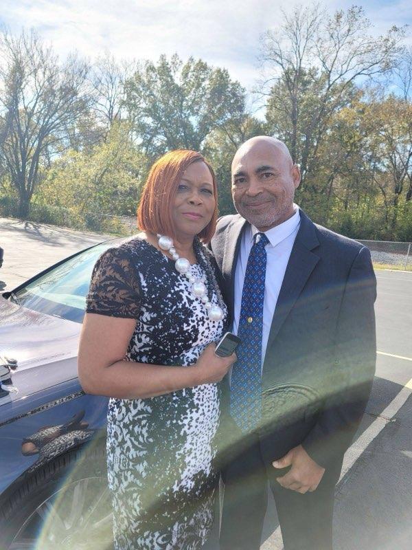 The Wedding Website of Gail Glass and Robert Harris, Sr.