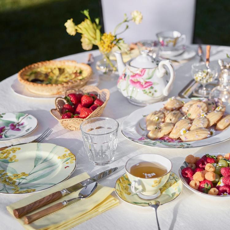 Royal Albert, Miranda Kerr Australiana Assorted Appetizer Plate