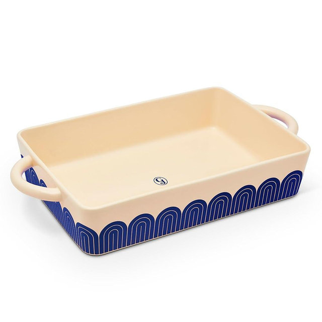 Great Jones Hot Dish (Blueberry) | 9"x13" Ceramic Casserole Dish | Oven-Safe to 500°F | Dishwasher, Freezer & Microwave-Friendly | Perfect for Lasagna, Cakes, Roasts & More | Durable Bakeware