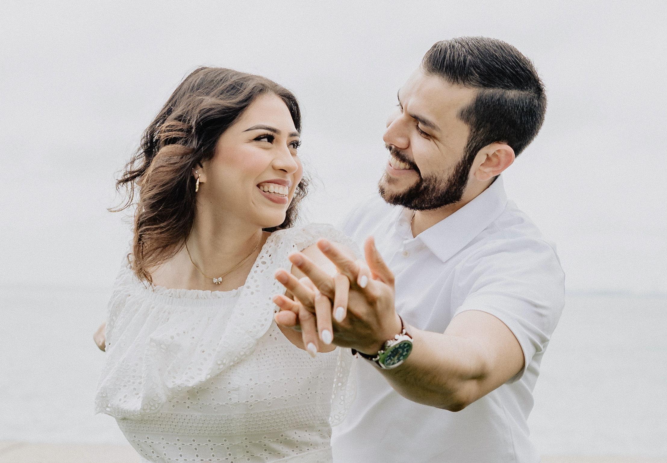 The Wedding Website of Eliza Romero and Gabriel Aragon
