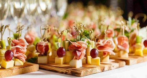 The Wedding Website of Jonathan Heck and Everett Chronowski