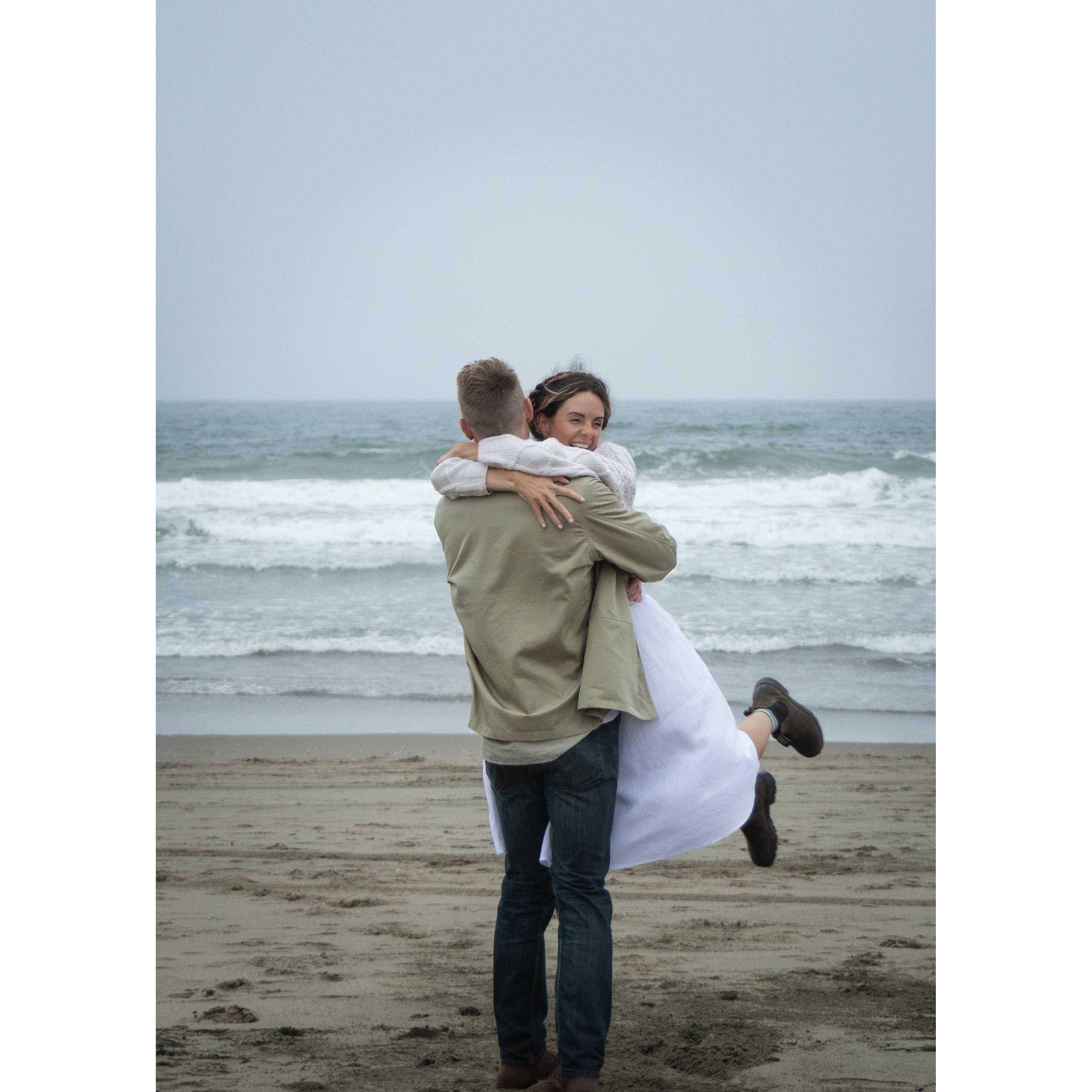 Becca Rothberg Original :) Engagement shots at Ocean Beach, SF. c: 2023