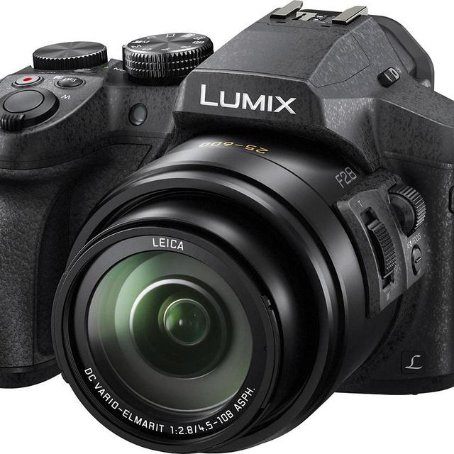 Panasonic - LUMIX 12.1-Megapixel Digital Camera - Black