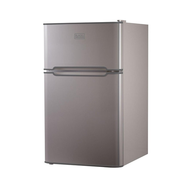BLACK+DECKER 3.1 cu. ft. Freestanding Mini Fridge with Freezer