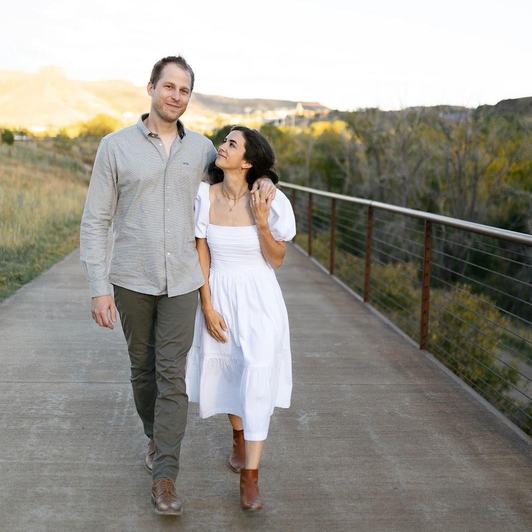Engagement photoshoot in Golden :)