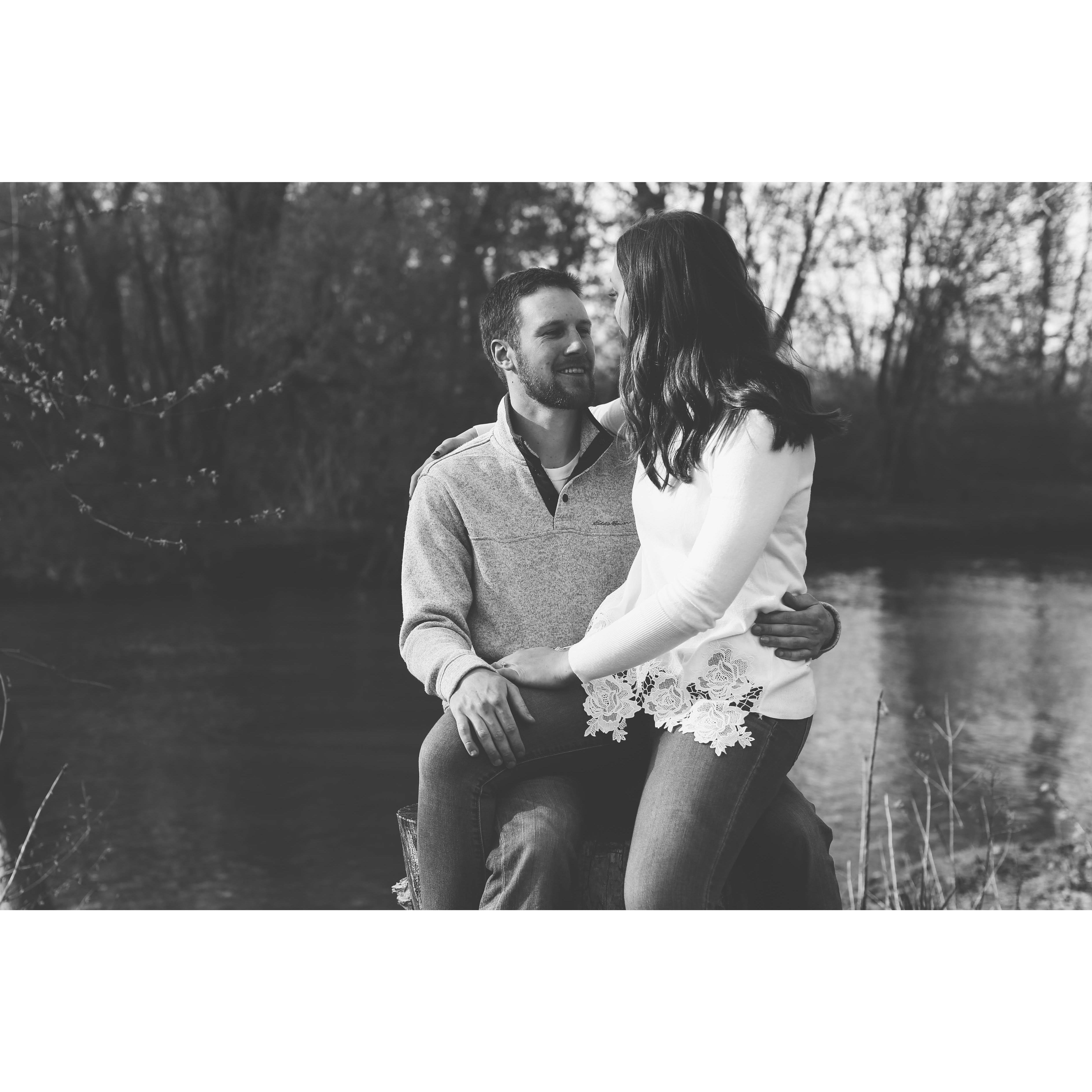 Engagement Photos: RMT Photography