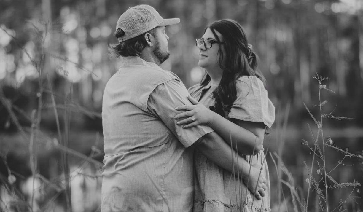 The Wedding Website of Makinzie Holloway and Jaret Nettles