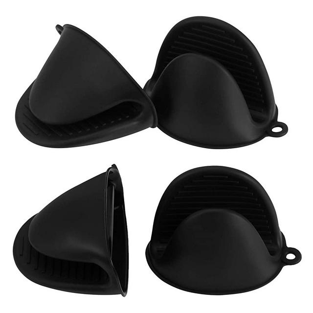 Vaincre 4PCS Silicone Oven Mitts Heat Resistant for Kitchen, Mini Rubber Oven Mitts Oven Glove, Small Kitchen Mittens, Pinch Mitts Pot Holders, Cute Cooking Mitts (Black and Black)