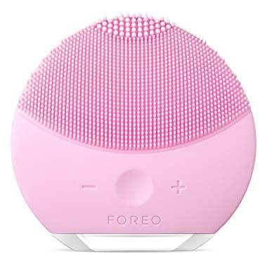 FOREO LUNA mini 2 Facial Cleansing Brush, Gentle Exfoliation and Sonic Cleansing for All Skin Types