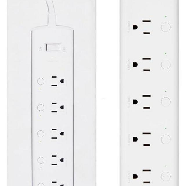 Amazon Basics Rectangular Smart Plug Power Strip, Surge Protector with 6 Individually Controlled Outlets and 3 USB Ports (1 USB C), 2.4 GHz Wi-Fi, Works with Alexa, White
