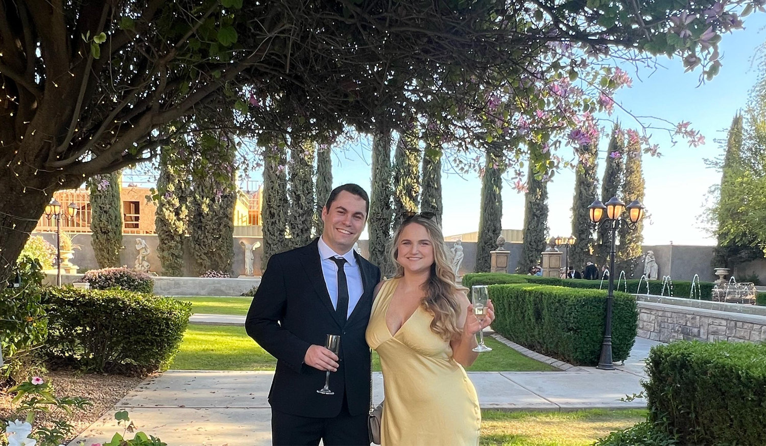 The Wedding Website of Anastasia Falls and Morgan Seburn