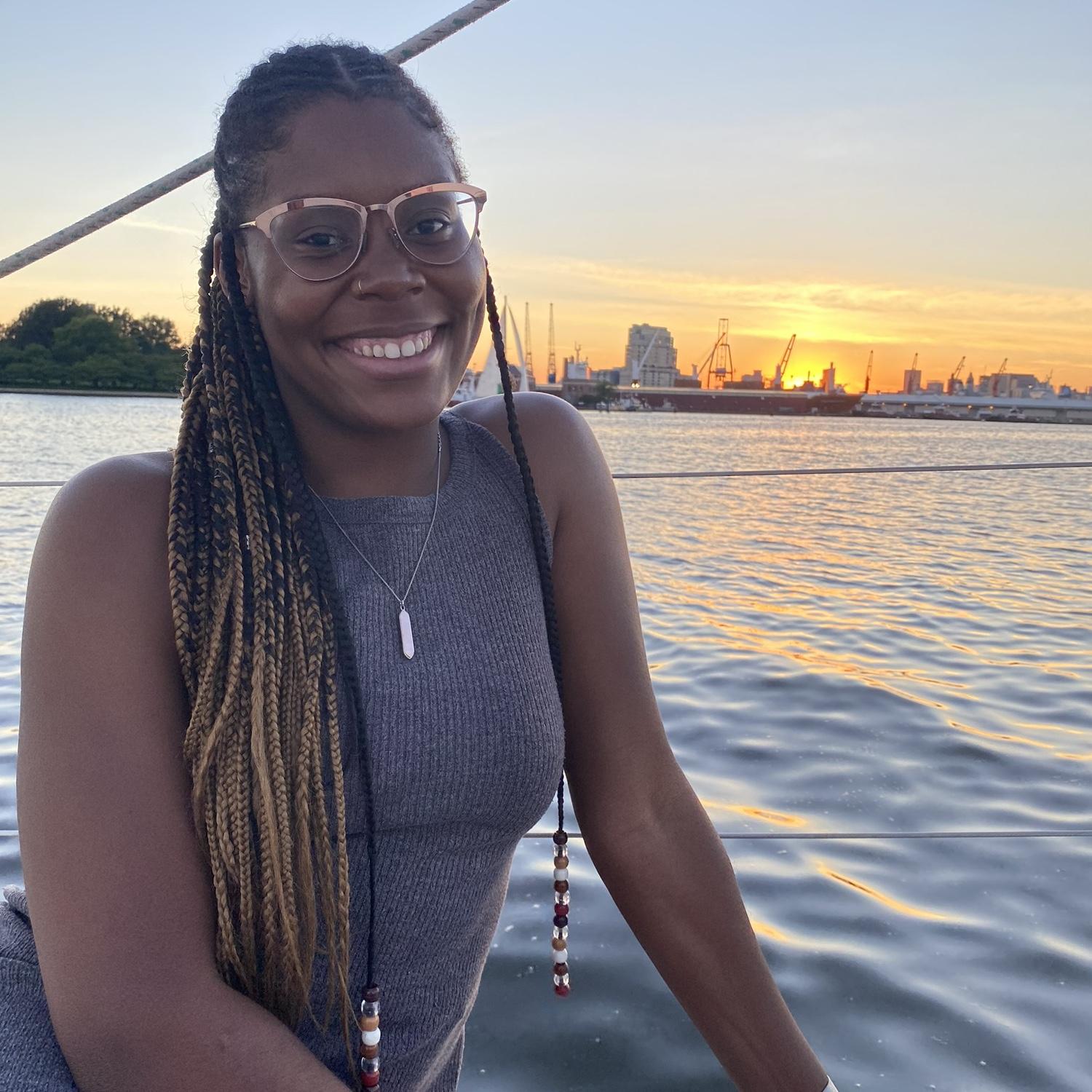 For our second date, Tony planned a surprise sunset boat cruise around the inner harbor. I'm still in my feels about this one! Anyone who knows me knows I love surprises, and this one took the cake!