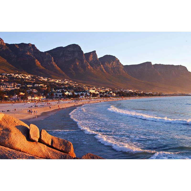 Sunset at Camps Bay: Great for dinner with a view