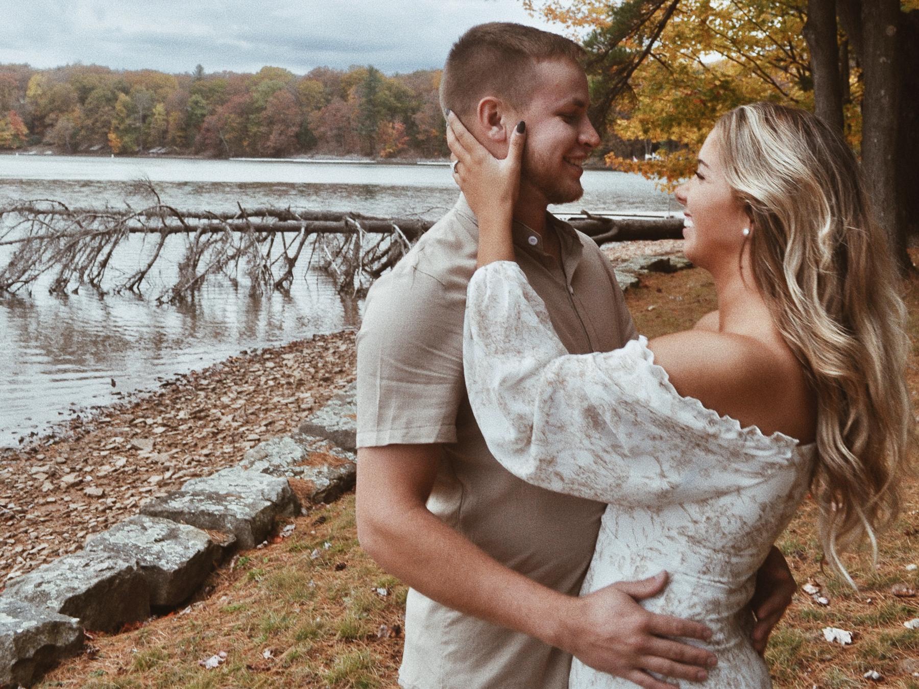 The Wedding Website of Ashley Vail and Derek Guy