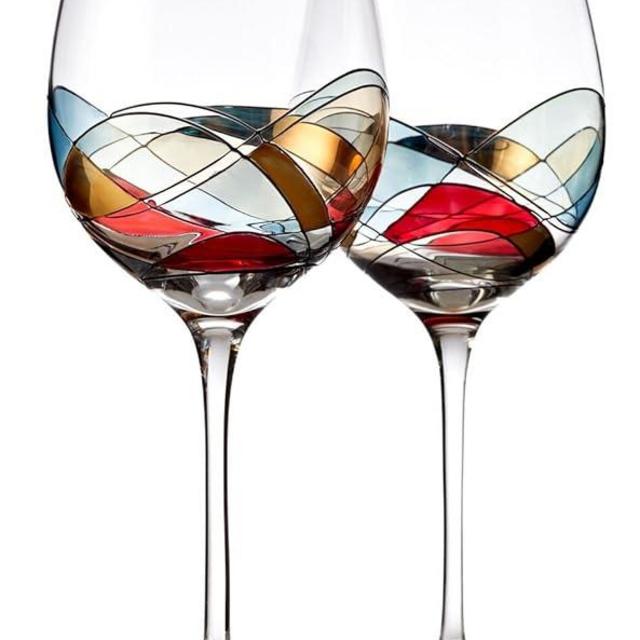 Bezrat Red Wine Glasses Set of 2, Unique Hand Painted Wine Glasses, Drinkware Essentials, 11" H, 28oz Wine Lover Large Wine Glass, Glassware Gifts Ideas for Women Inspired by The 'Duomo di Milano'