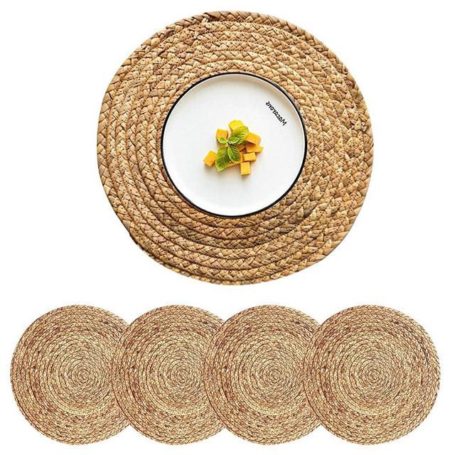 CY SISTERS 14.17Inch Woven Round Placemats Boho Wipeable Placemats for Dining Non Slip Table Mats Heat Resistant Placemats Rustic Place Mats Farmhouse Spring Placemats for Dining Table Set of 4 Pack