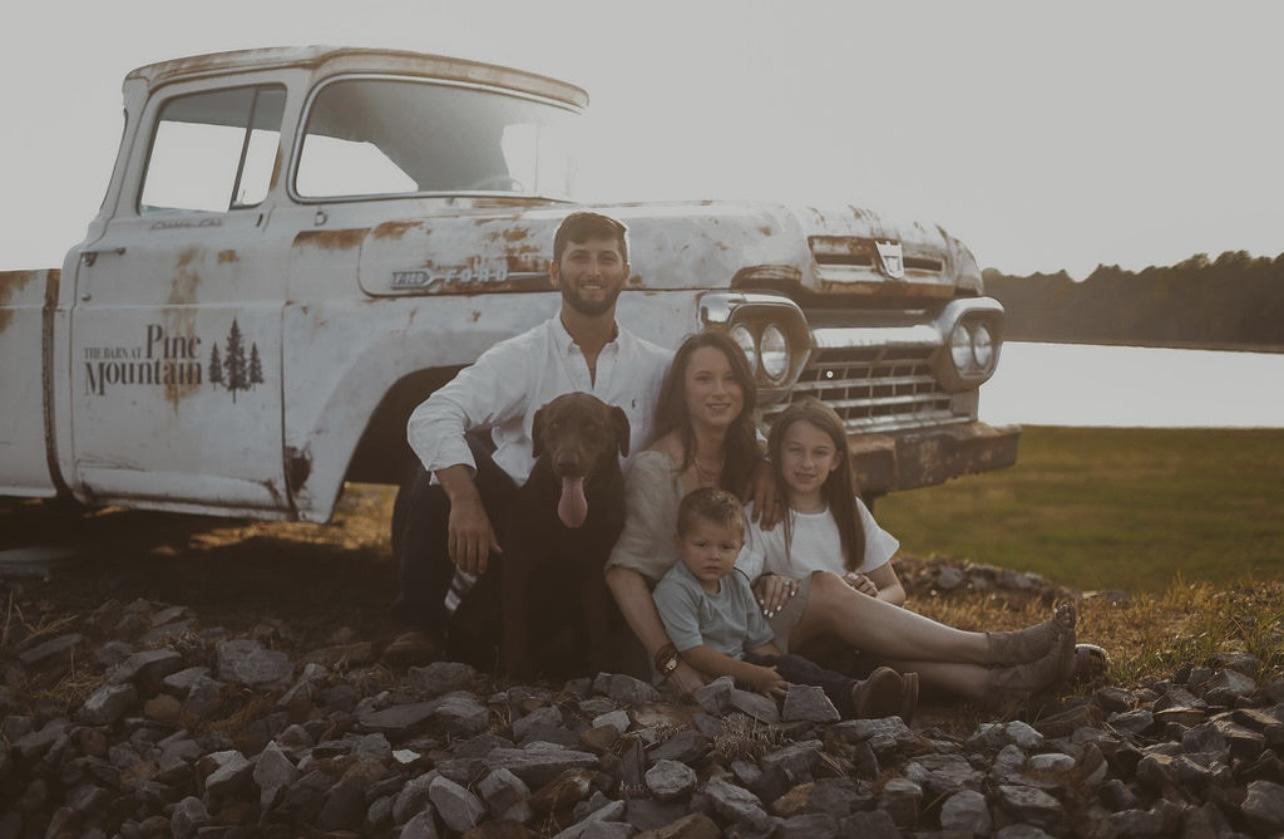 The Wedding Website of Cortney Turner and Andrew Hoskyn