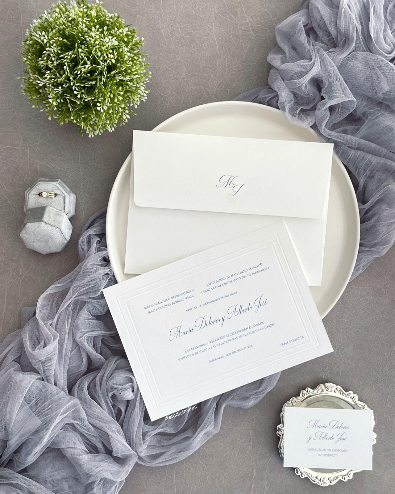 The Wedding Website of María Dolores Intriago and Alberto Mancheno