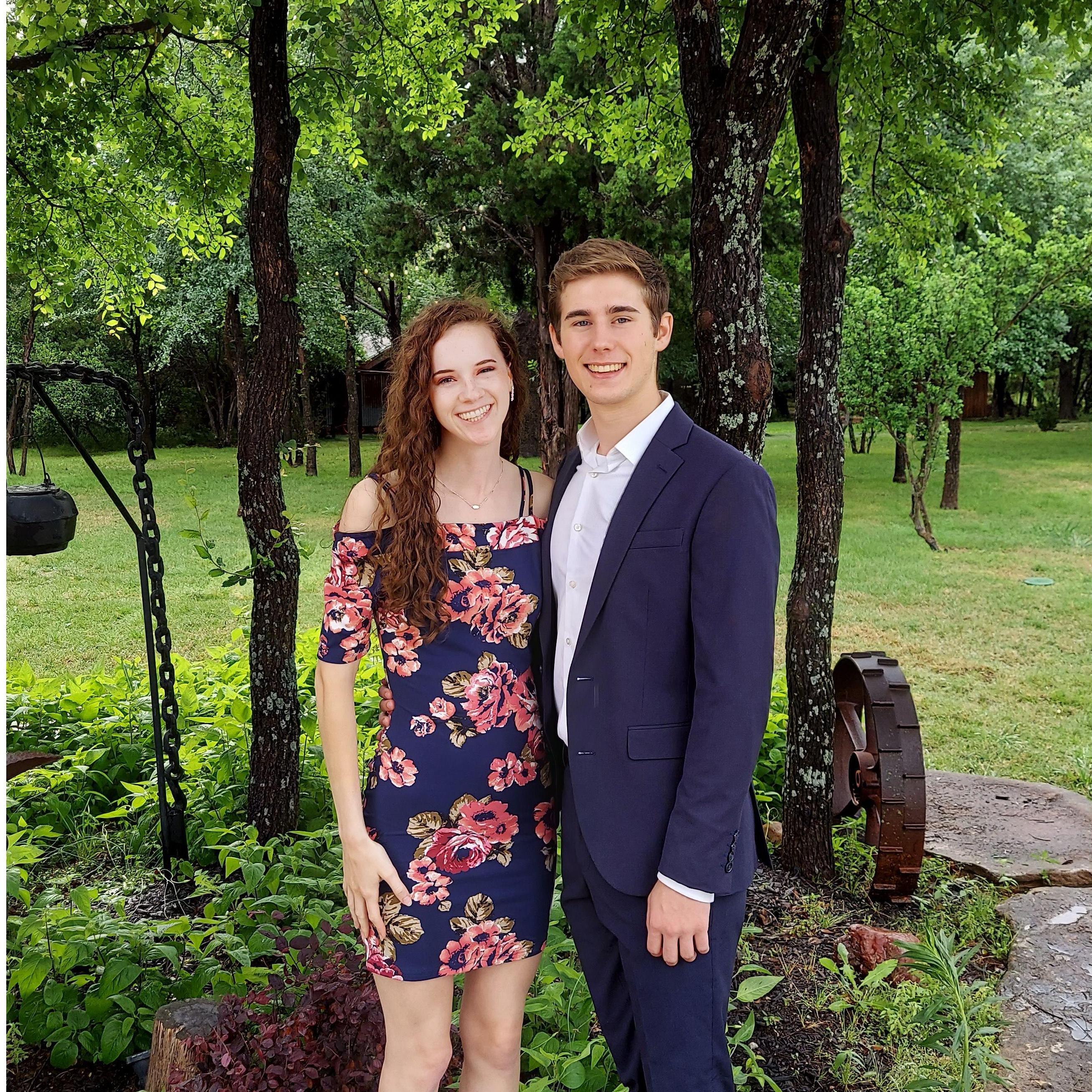 That's one good looking couple!