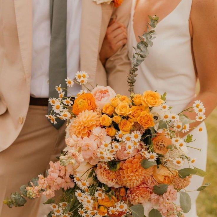 Men outfit inspiration and flower palette