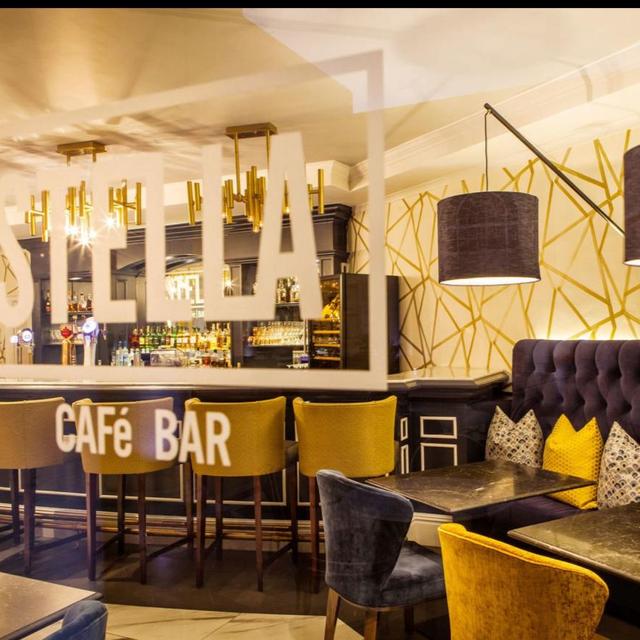 Welcome Drinks at Stella Cafe & Bar