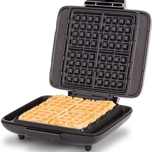 DASH No- Drip Belgian Waffle Maker