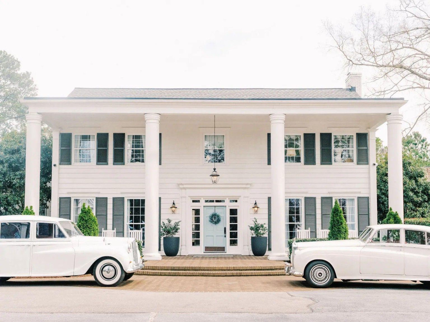 The Wedding Website of Emily Brooks and Tommy DeLaunay