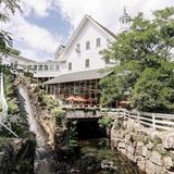 Mill Falls Marketplace / Main Street Meredith