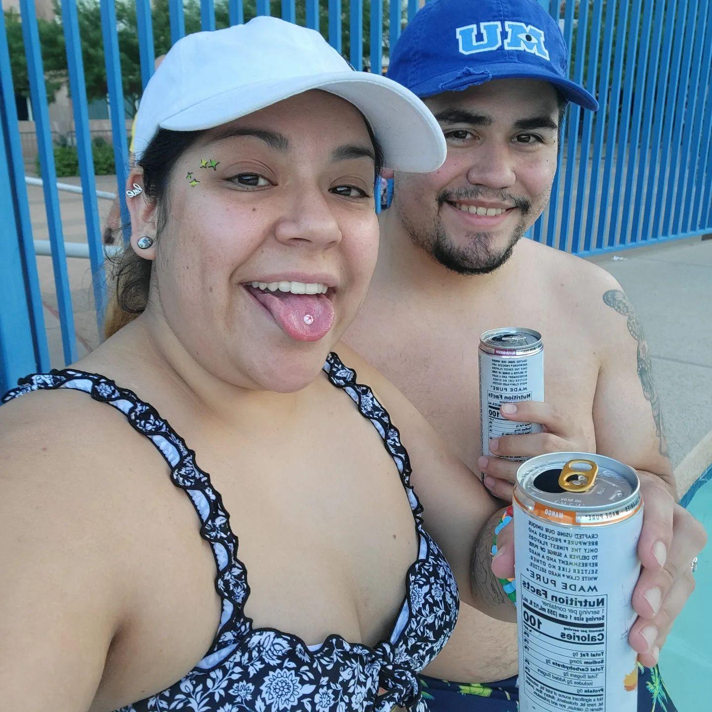 73670edc-1316-4ee5-b2a4-abb772ac5717