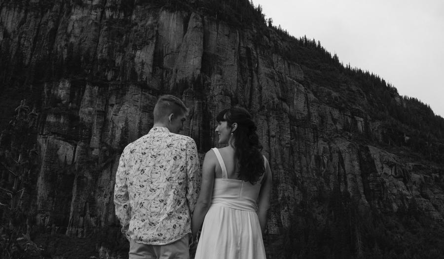 The Wedding Website of Adrianna Adams and Shannon Kinne