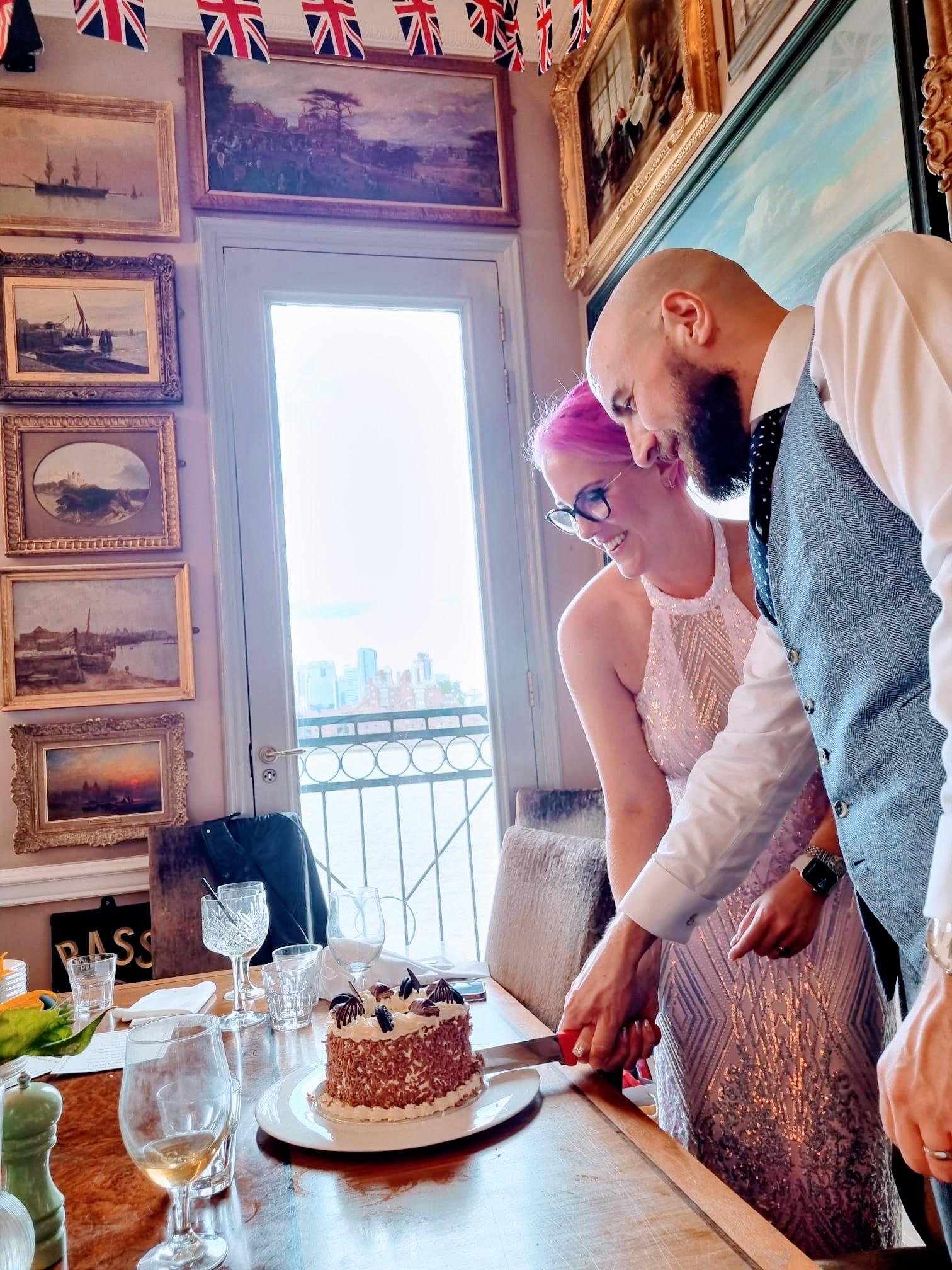 The Wedding Website of Carolyn Breit and Colan Hyde