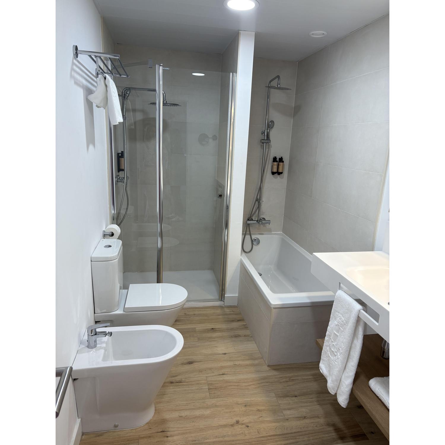 Punta Candor bathroom