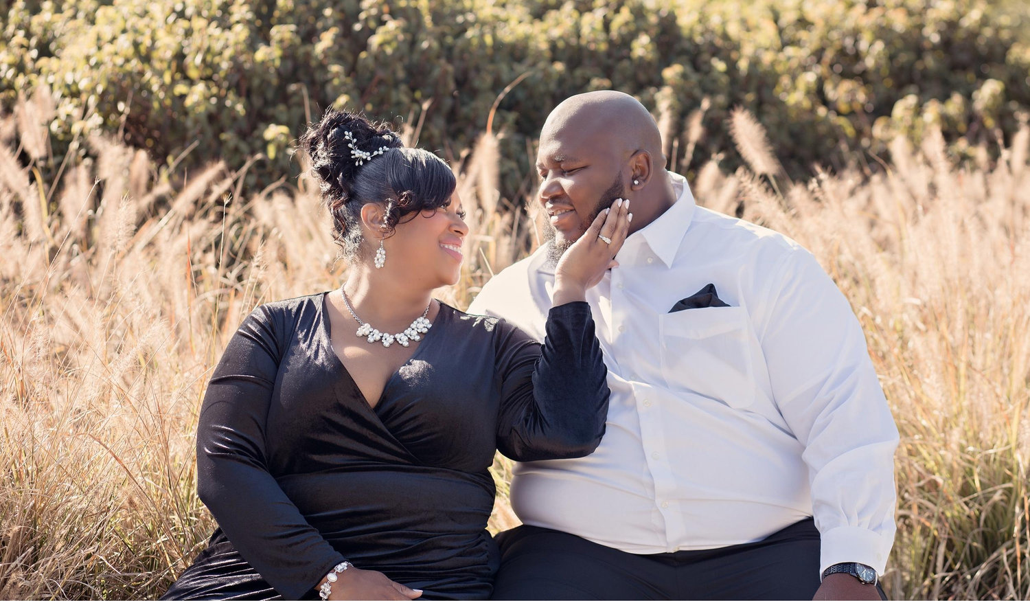 The Wedding Website of Tiffani Hall and Orlando Scales