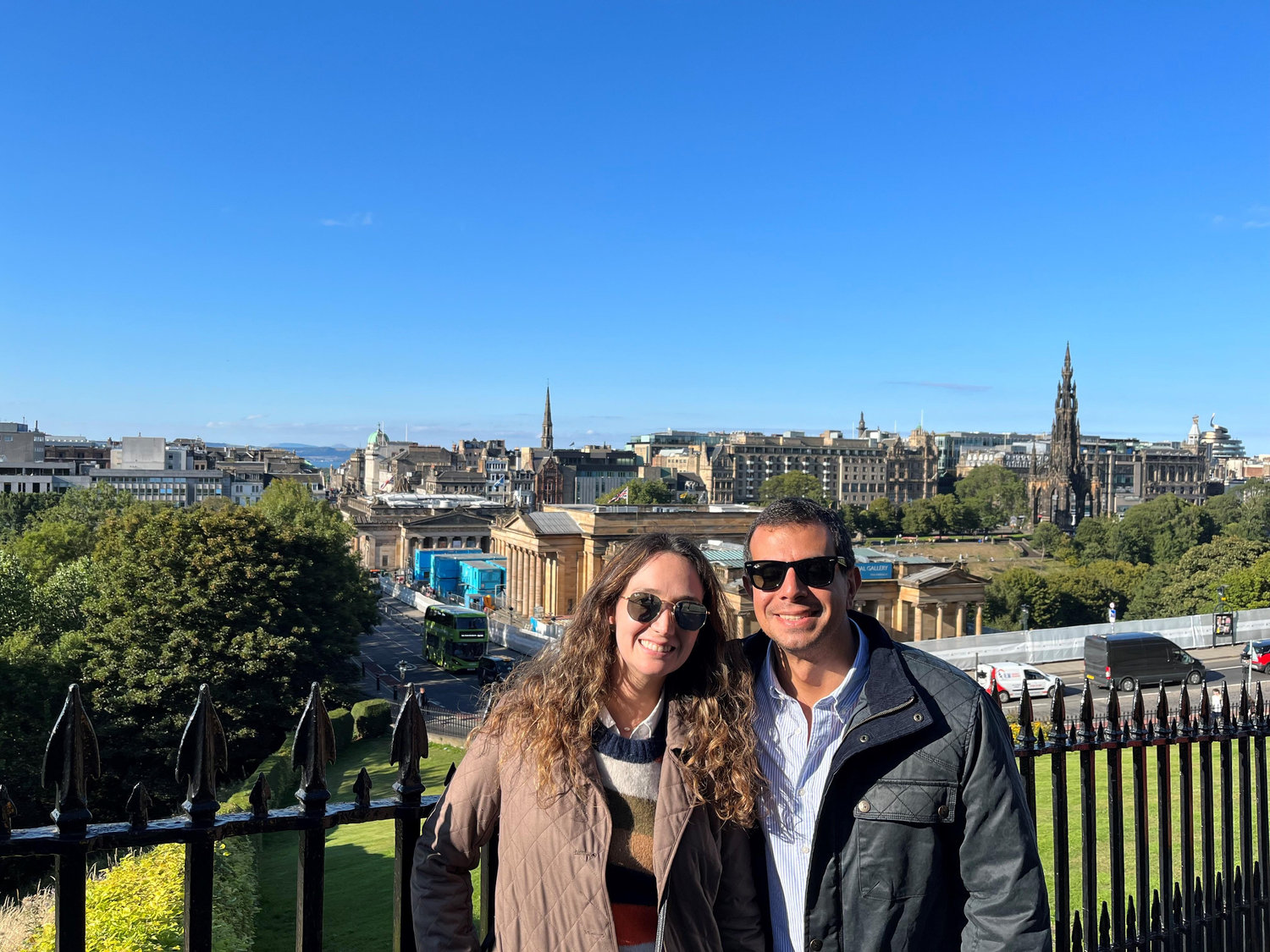 The Wedding Website of Felipe Saravia and Gabriela Mariño