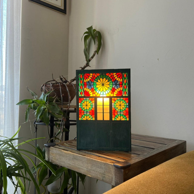desk lamp, table lamp , stained glass