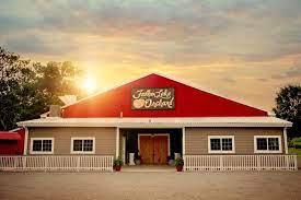 The Wedding Website of Morgan Hibbard-Gregg and Gilberto Guerra Gonzalez