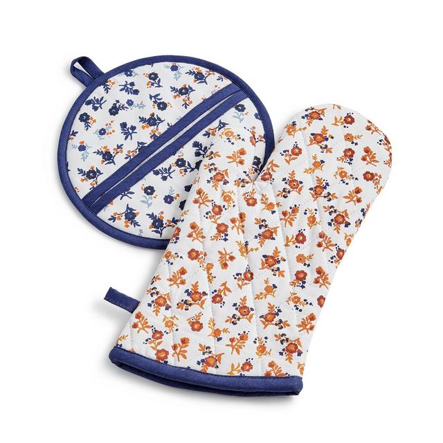 Martha Stewart Collection Harvest Pot Holder & Oven Mitt Set, Created for Macy's