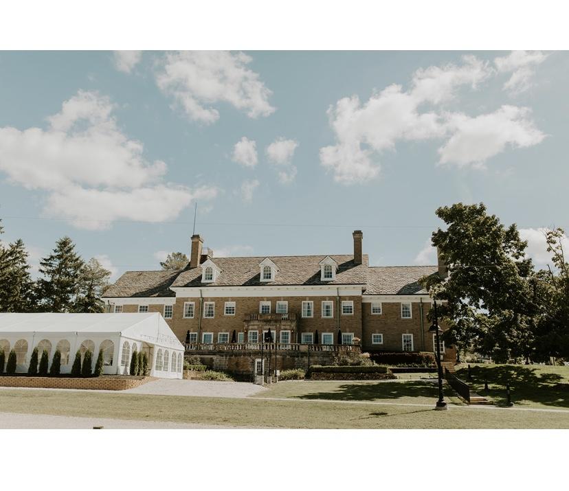 The Wedding Website of Betsy Phillips and Tyler Mikulenas