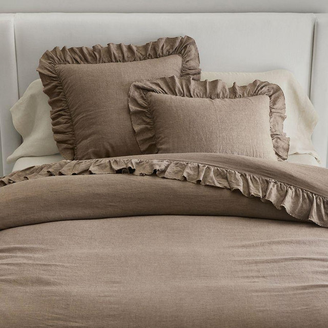 Belgian Flax Linen Fringe Ruffle Duvet, CafÃ© Noir, King/Cal. King