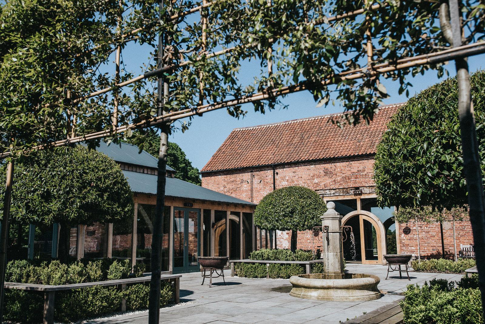 The Wedding Website of Sam Joyce and Emma Holman