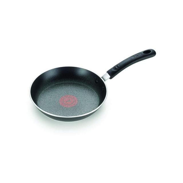 T-fal E93802 Professional Total Nonstick Thermo-Spot Heat Indicator Fry Pan, 8-Inch, Black