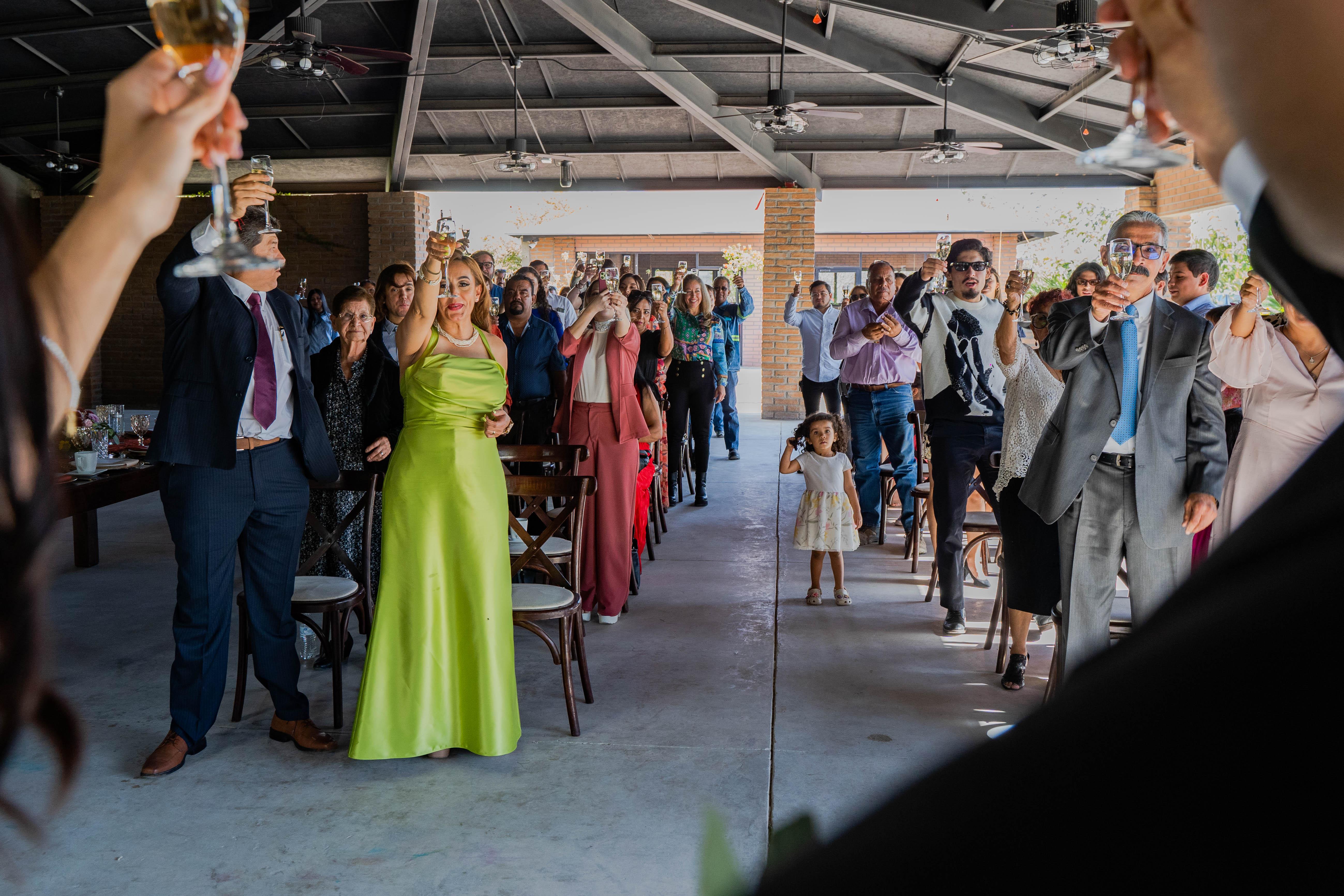 The Wedding Website of Adrián Limón and Marisol Alvidrez