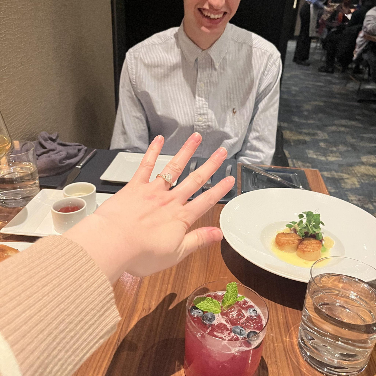 Showing of the ring at Gordon Ramsay.