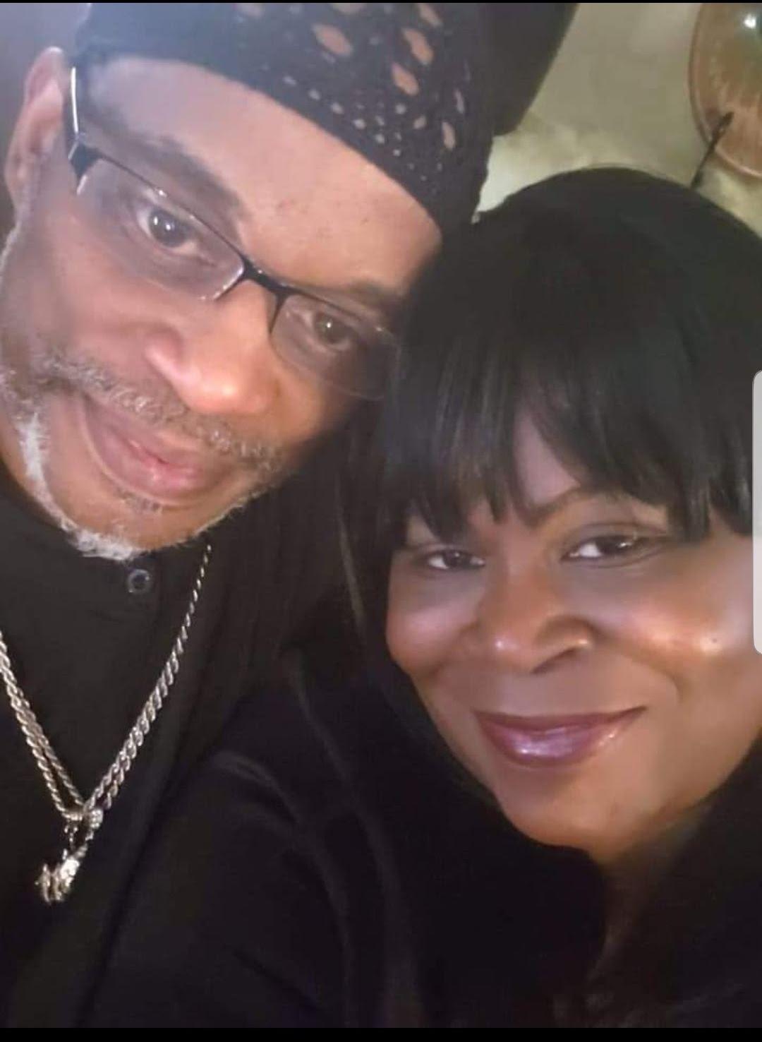 The Wedding Website of Cheryl Harris and Phillip-Earl Gordon