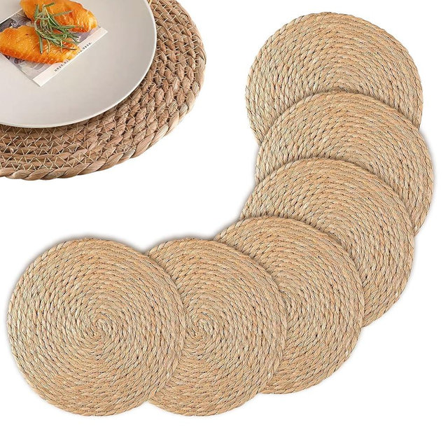Zimaagosin Round Woven Placemats Set of 6, 12in Natural Water Hyacinth Placemats, Round Rattan Boho Farmhouse Rustic Wicker Jute Braided Table Mats for Kitchen Table Decor, Wedding