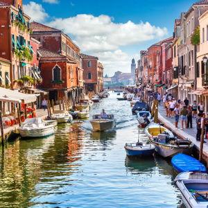 Honeymoon sightseeing