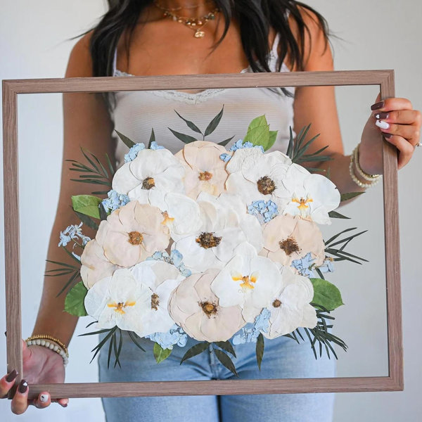 Preserved pressed bouquet