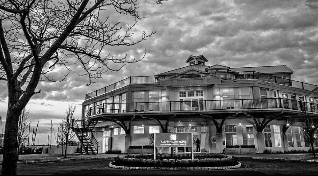 The Wedding Website of Melissa Rooney and Joseph Alexander