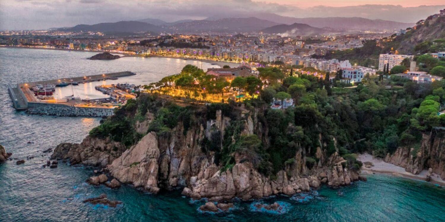 The Wedding Website of Jaqueline Rodriguez and Nicholas Ross