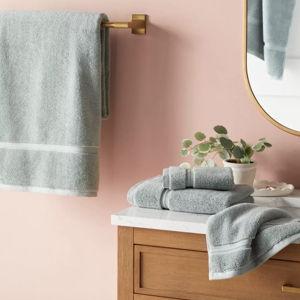 Spa Plush Bath Towel Sage Green - Threshold™